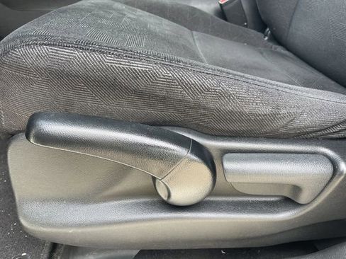Used 2019 Honda Pilot LX image 24