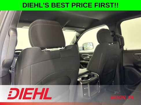 New 2026 RAM 1500 Express AWD/4WD image 18