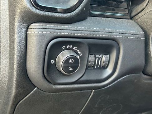 New 2025 RAM 3500 Limited image 39