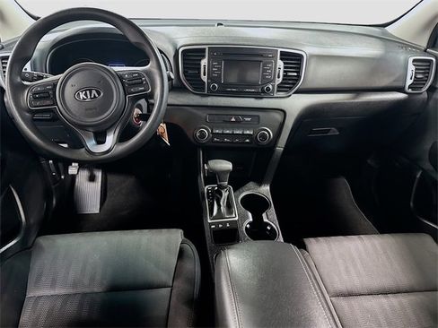 Used 2019 Kia Sportage LX image 25