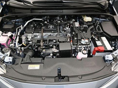 Used 2025 Toyota Corolla LE image 16