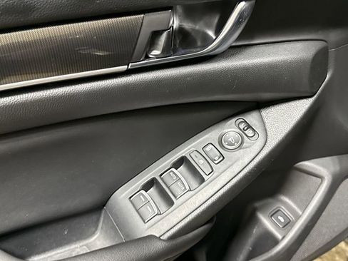Used 2021 Honda Accord Sport image 20