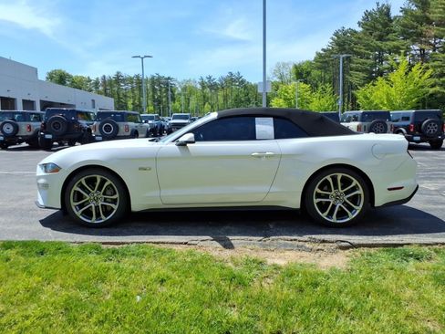 Used 2018 Ford Mustang GT Premium RWD image 6