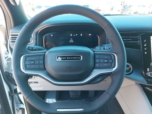 New 2026 Jeep Grand Wagoneer 2WD w/ Premium Group I image 18