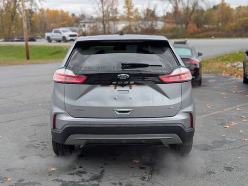 Used 2022 Ford Edge SEL w/ Convenience Package image 10