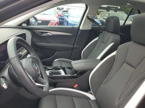 Certified 2024 Buick Envision Sport Touring AWD/4WD image 18