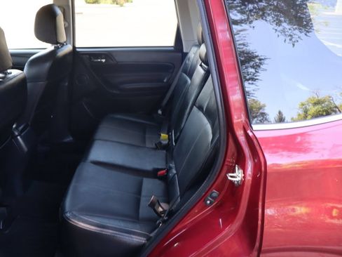 Used 2018 Subaru Forester 2.0XT Touring AWD/4WD image 20