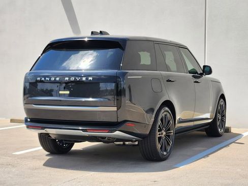 New 2026 Land Rover Range Rover Long Wheelbase SE AWD/4WD image 7