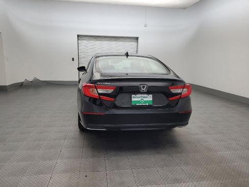 Used 2019 Honda Accord LX image 6