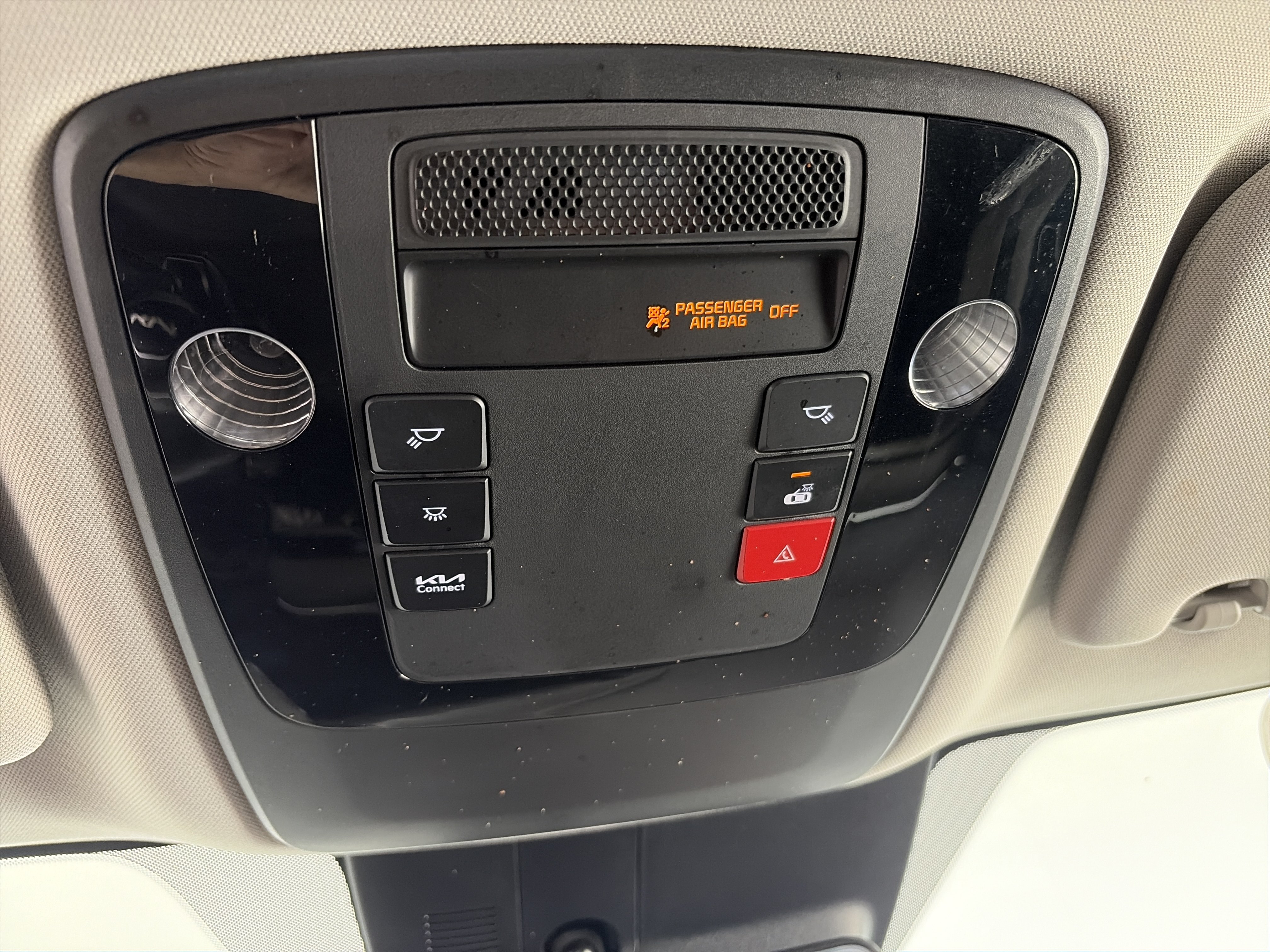 Certified 2024 Kia Carnival SX FWD image 46