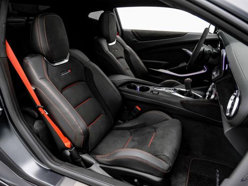 Used 2024 Chevrolet Camaro ZL1 RWD image 57