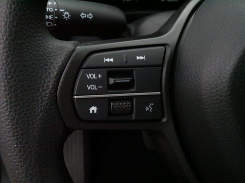 Certified 2026 Honda HR-V LX image 26