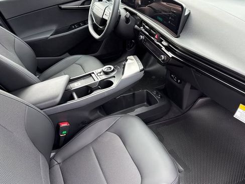 New 2026 Kia EV6 Light RWD image 18
