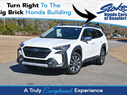 Used 2025 Subaru Outback Touring image 1