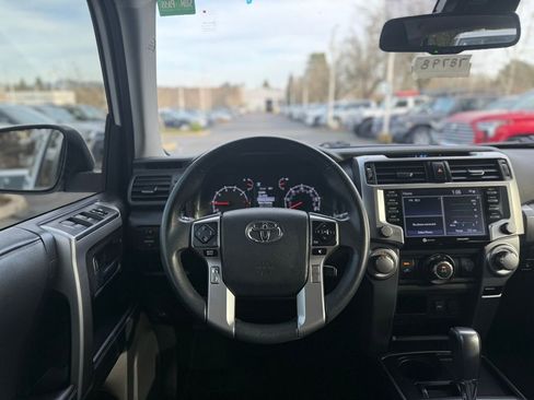 Certified 2021 Toyota 4Runner SR5 image 25