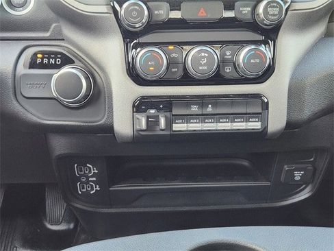 New 2024 RAM 2500 Tradesman w/ Convenience Group image 15