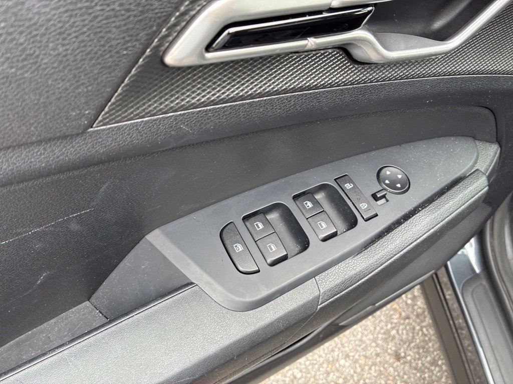 Used 2023 Kia Sportage LX AWD/4WD image 33