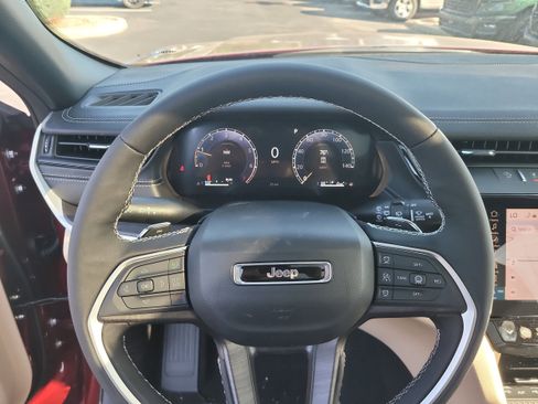 New 2026 Jeep Grand Cherokee L Limited AWD/4WD image 21