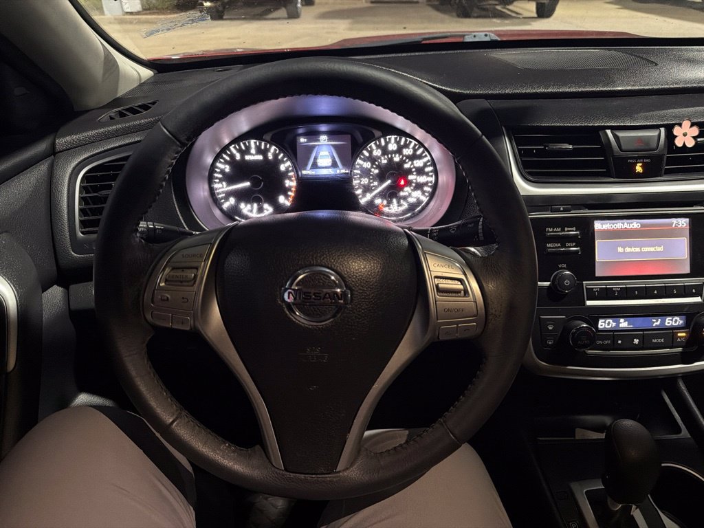 Used 2017 Nissan Altima 2.5 SV FWD image 7