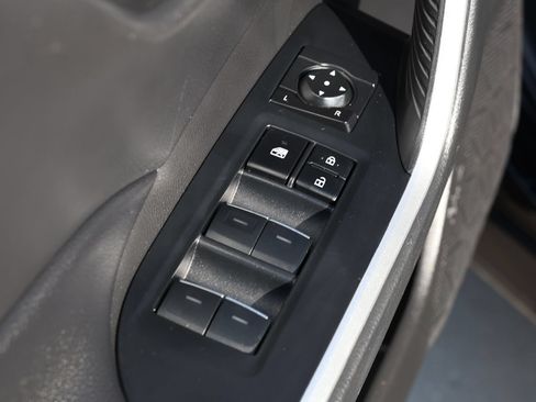 Used 2023 Toyota RAV4 XLE FWD image 25