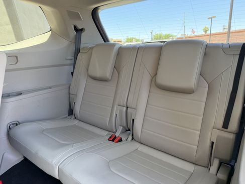 Used 2018 Volkswagen Atlas SEL Premium AWD/4WD image 36