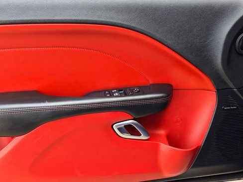 Used 2019 Dodge Challenger R/T Scat Pack image 11