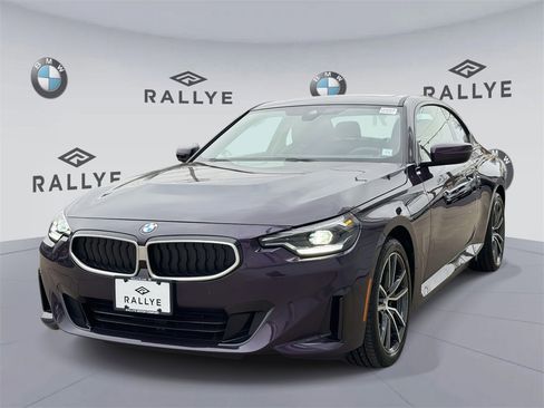 Certified 2025 BMW 230i xDrive Coupe w/ Convenience Package image 3