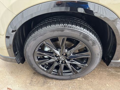 Certified 2025 MAZDA CX-5 Carbon Edition image 10