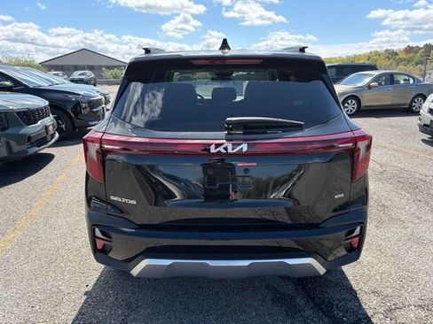 New 2026 Kia Seltos S AWD/4WD image 4