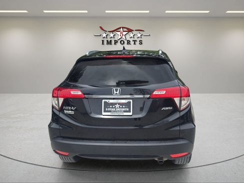 Used 2021 Honda HR-V EX-L image 4