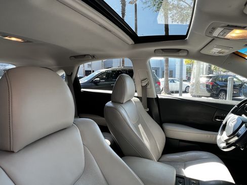 Used 2015 Lexus RX 450h FWD image 47