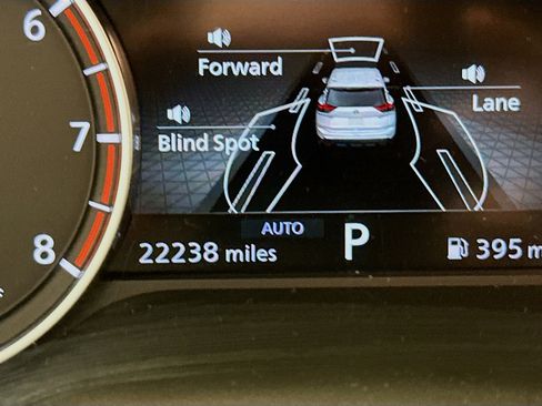 Used 2025 Nissan Rogue SV image 19