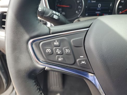 Used 2024 Chevrolet Equinox LT FWD image 20