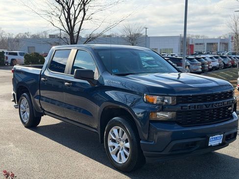Used 2020 Chevrolet Silverado 1500 Custom image 3
