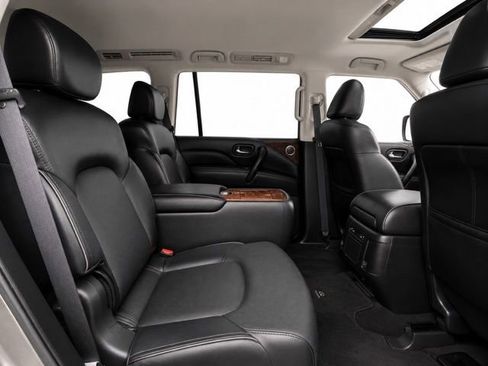 Used 2018 INFINITI QX80 4WD image 21