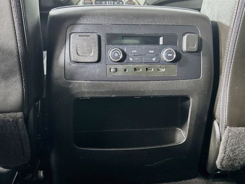 Used 2019 GMC Yukon Denali w/ Open Road Package RWD image 29