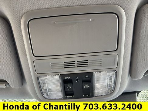 Used 2021 Honda Pilot EX-L image 19