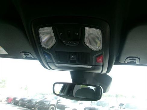 Certified 2025 RAM 1500 Tradesman w/ Night Edition AWD/4WD image 19