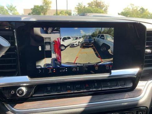 New 2026 GMC Sierra 2500 SLT w/ SLT Premium Package image 24