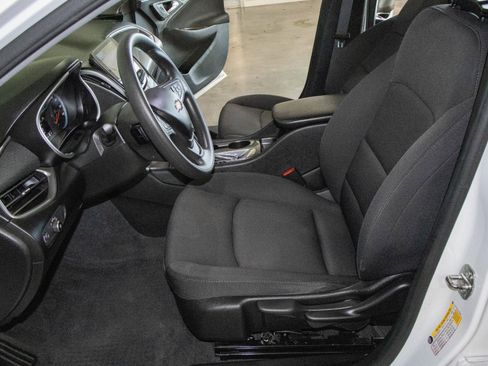 Used 2020 Chevrolet Malibu LS w/ LPO, Convenience Package 2 image 7