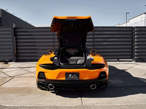 Used 2023 McLaren GT image 19