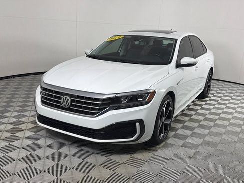 Used 2020 Volkswagen Passat 2.0T R-Line FWD image 10