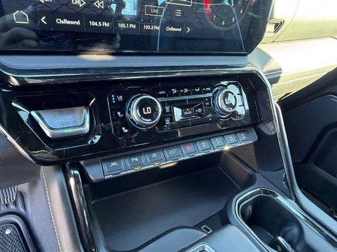 Certified 2023 GMC Sierra 1500 AT4X image 14