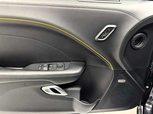 Used 2021 Dodge Challenger R/T Scat Pack w/ Plus Package image 12