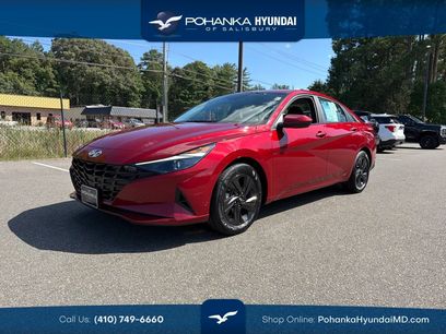 Certified 2023 Hyundai Elantra SEL w/ Preferred Accessory Package