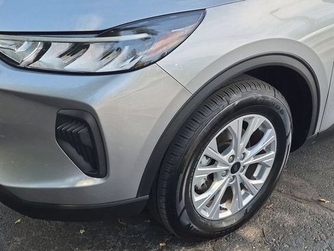 Used 2024 Ford Escape Active AWD/4WD image 9