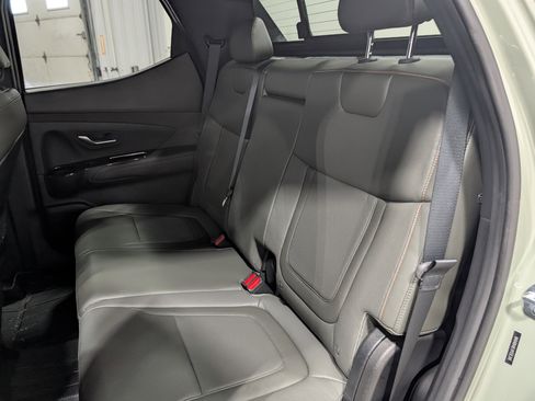 Used 2024 Hyundai Santa Cruz Limited image 16