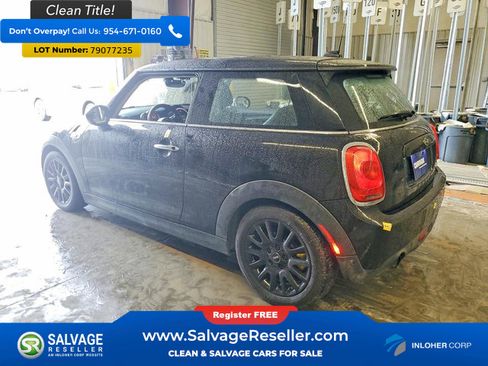 Used 2018 MINI Cooper 2-Door Hardtop image 3