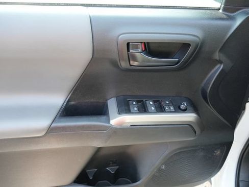 Used 2023 Toyota Tacoma SR5 RWD image 20