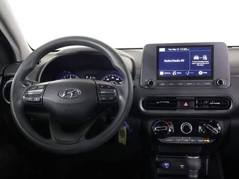 Used 2023 Hyundai Kona SE AWD/4WD image 30